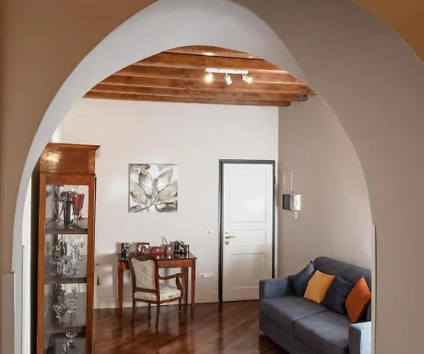Апартаменты Artemide Domus Romae